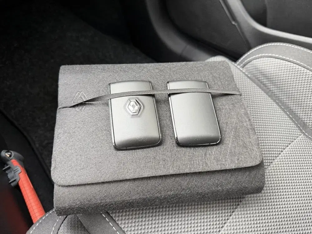 Renault Megane Mégane Estate 1.6 ET PH 160 Eq. CARPLAY CA uit 2023, foto 10