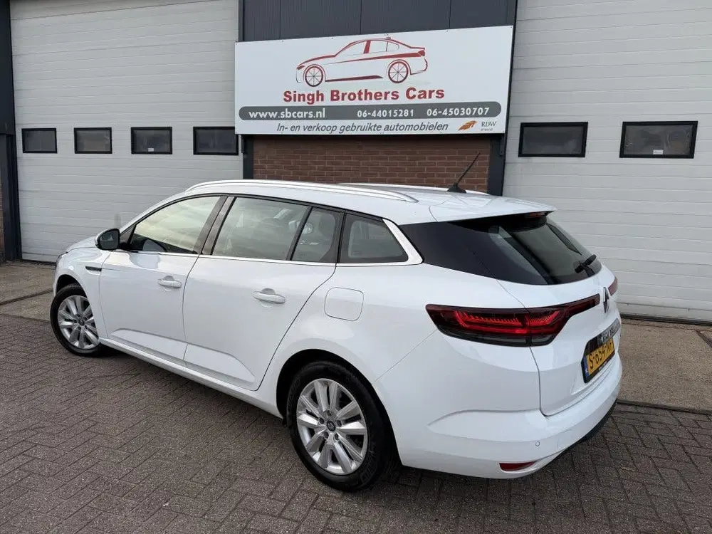 Renault Megane Mégane Estate 1.6 ET PH 160 Eq. CARPLAY CA uit 2023, foto 3