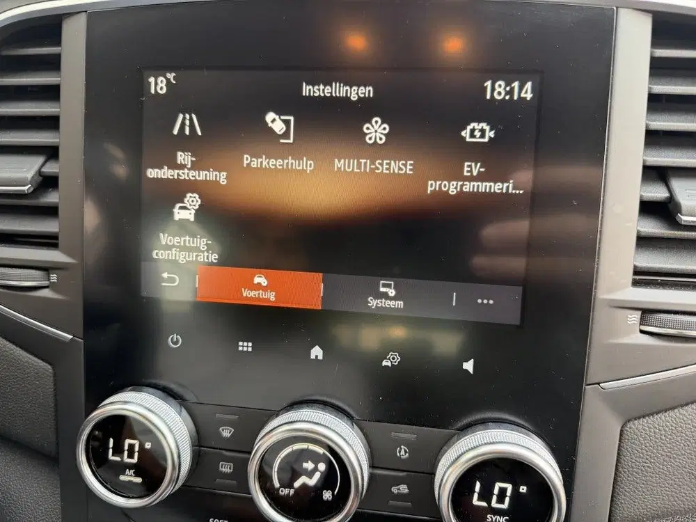 Renault Megane Mégane Estate 1.6 ET PH 160 Eq. CARPLAY CA uit 2023, foto 9