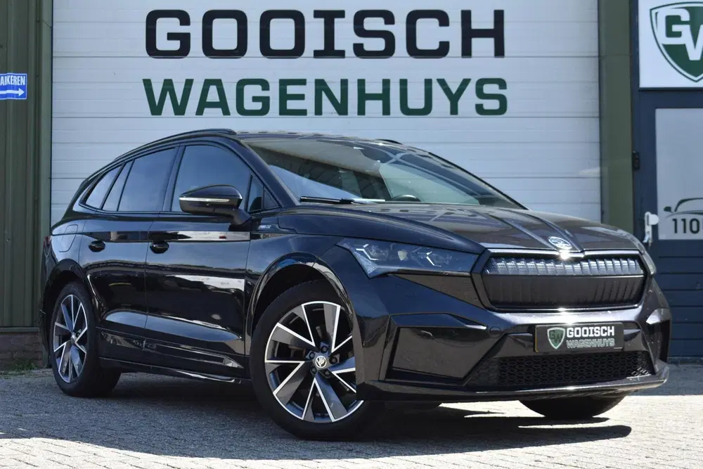 Skoda Enyaq 60 Sportline uit 2022, foto 2