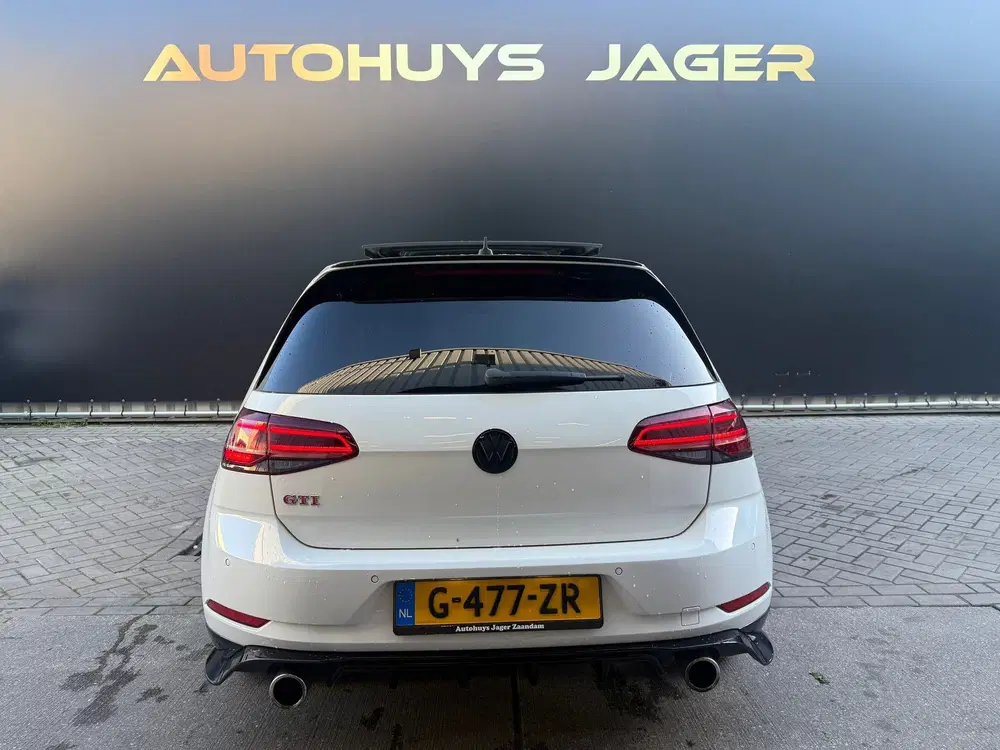 Volkswagen Golf 2.0 TSI GTI TCR Sterhemel Pano Acc Keyless uit 2019, foto 6