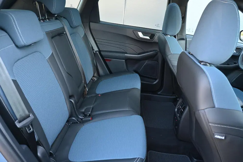 Ford Kuga 2.5 PHEV BlueCruise Edition uit 2026, foto 12