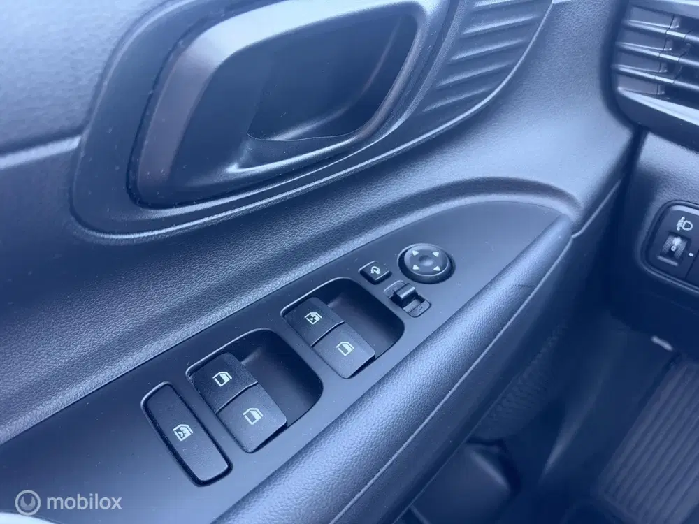 Hyundai i20 1.0 T-GDI MHEV Comfort Smart uit 2021, foto 15