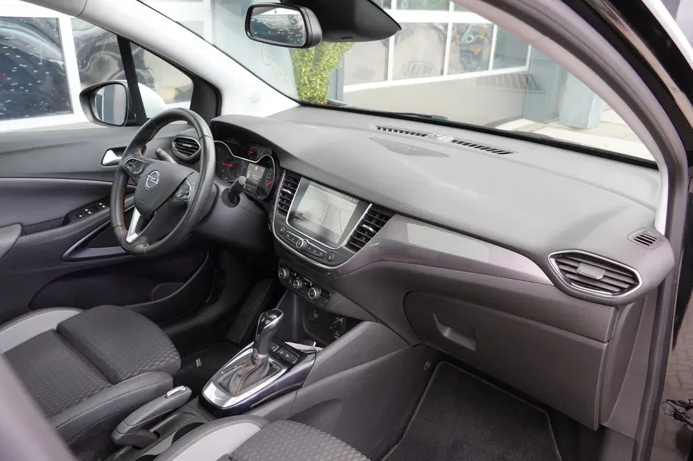 Opel Crossland 1.2 Turbo Automaat Pano uit 2019, foto 15