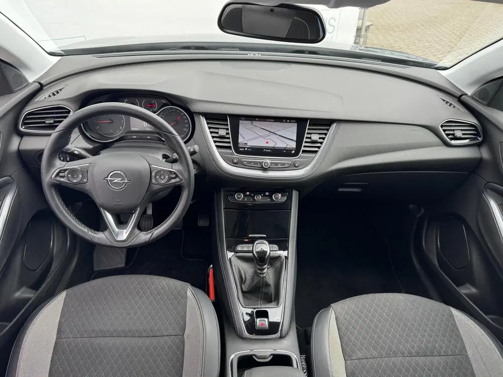 Opel Grandland 1.2 Turbo Innovation NL-AUTO uit 2019, foto 5