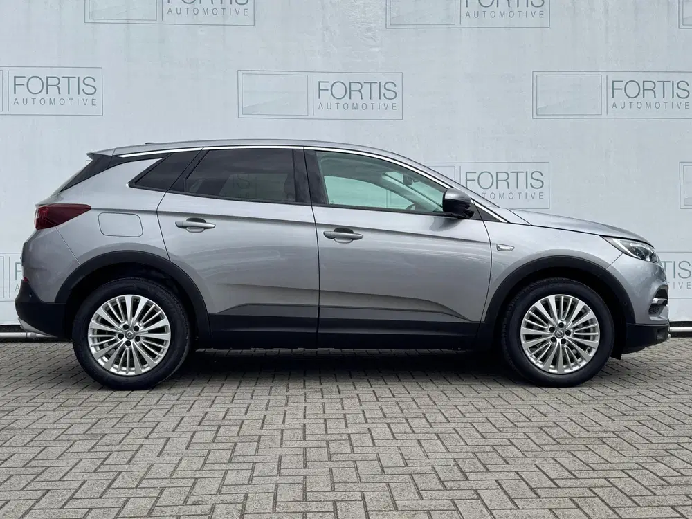 Opel Grandland 1.2 Turbo Innovation NL-AUTO uit 2019, foto 8