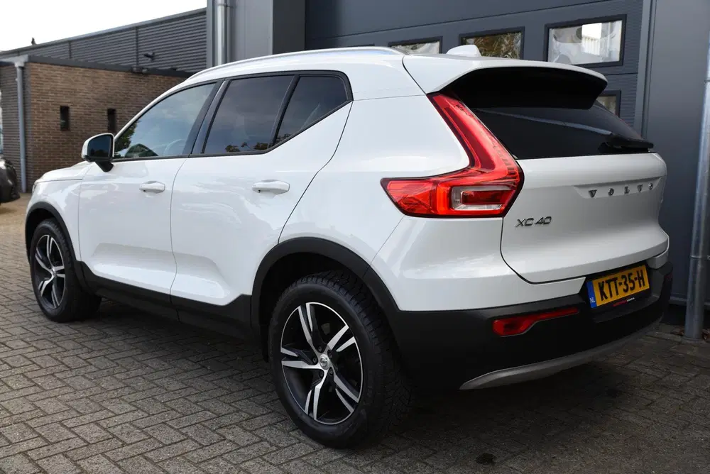 Volvo XC40 2.0 T4 Inscription 360Graden Camera uit 2019, foto 12