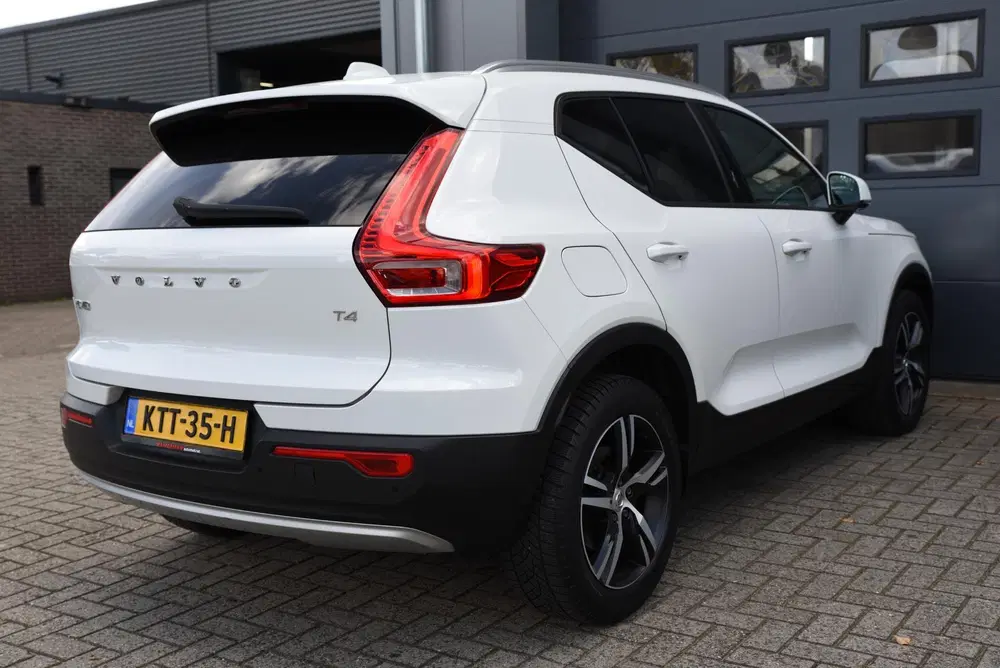 Volvo XC40 2.0 T4 Inscription 360Graden Camera uit 2019, foto 9