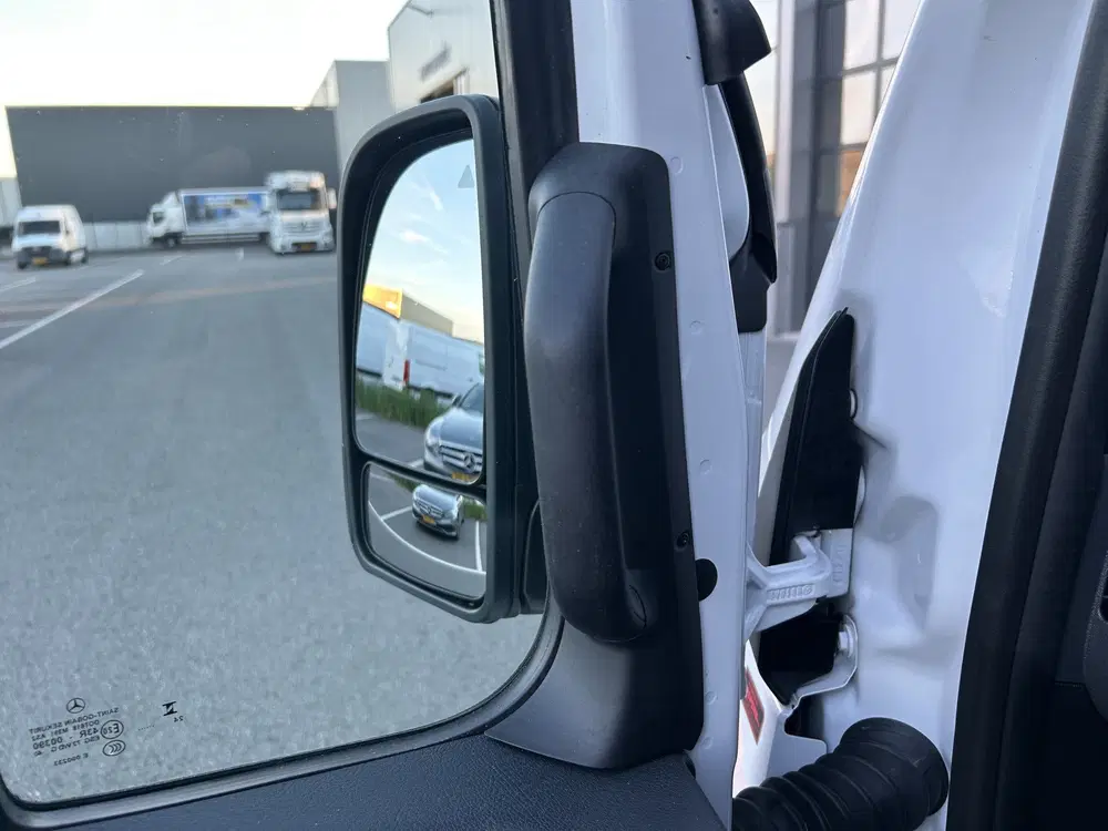 Mercedes-Benz Sprinter 317 CDI L2 H2 Pro LED uit 2024, foto 13