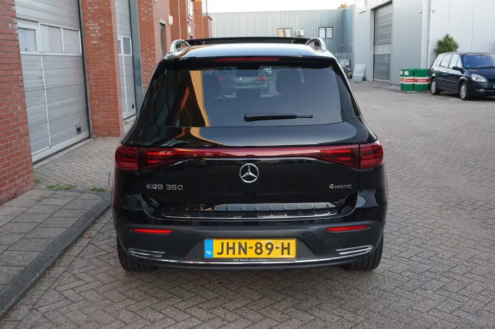 Mercedes-Benz EQB 350 4MATIC 67 kWh PANO 360 FACELIFT uit 2024, foto 4