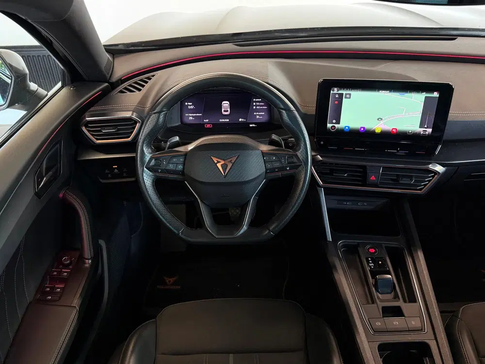 Cupra Formentor 1.4 e-Hybrid 204PK Performance PANO uit 2023, foto 12
