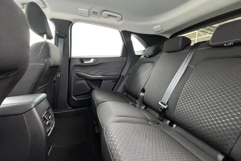 Ford Kuga 2.5 PHEV Titanium Krachtige plug-in hybrid uit 2024, foto 5