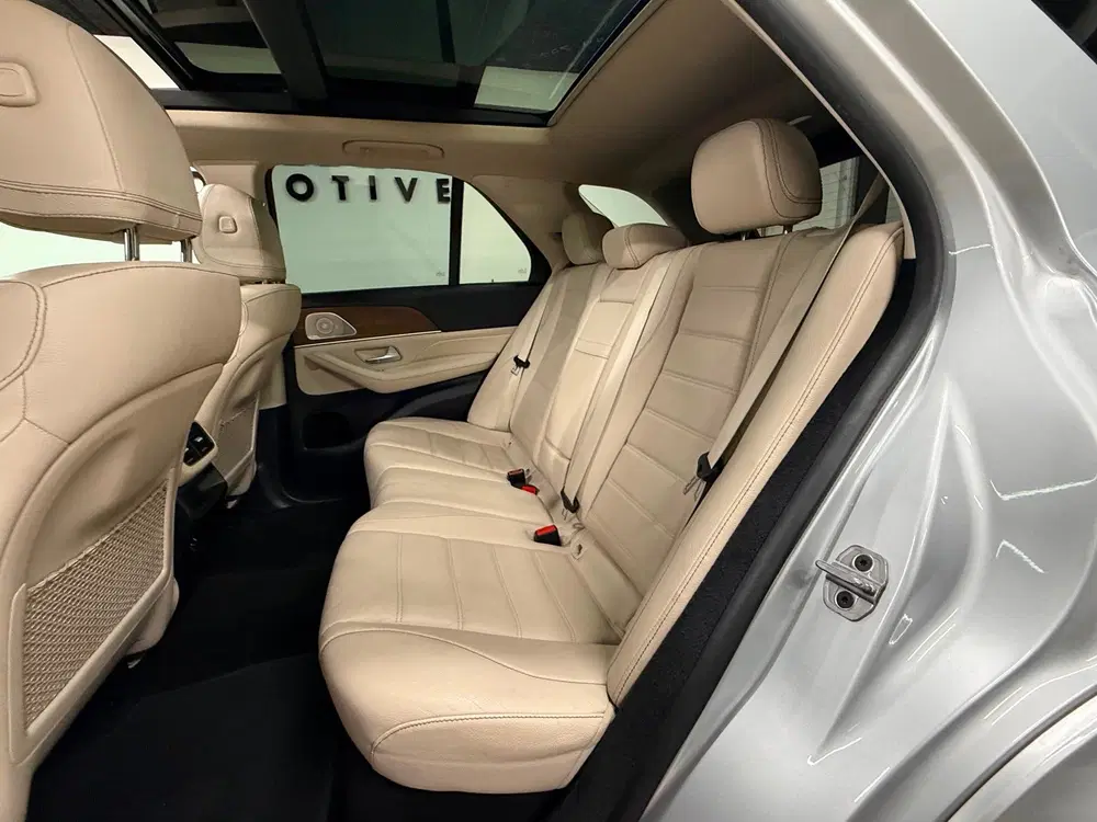 Mercedes-Benz GLE 400D 4MATIC AMG uit 2021, foto 11