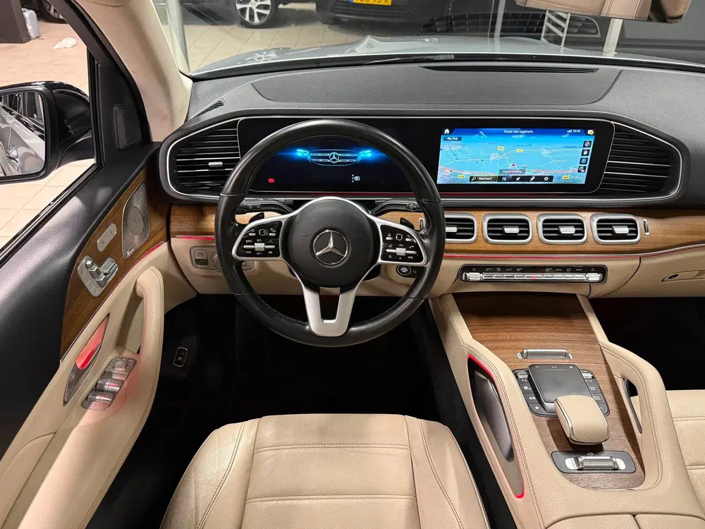 Mercedes-Benz GLE 400D 4MATIC AMG uit 2021, foto 12