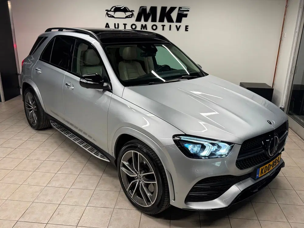Mercedes-Benz GLE 400D 4MATIC AMG uit 2021, foto 2