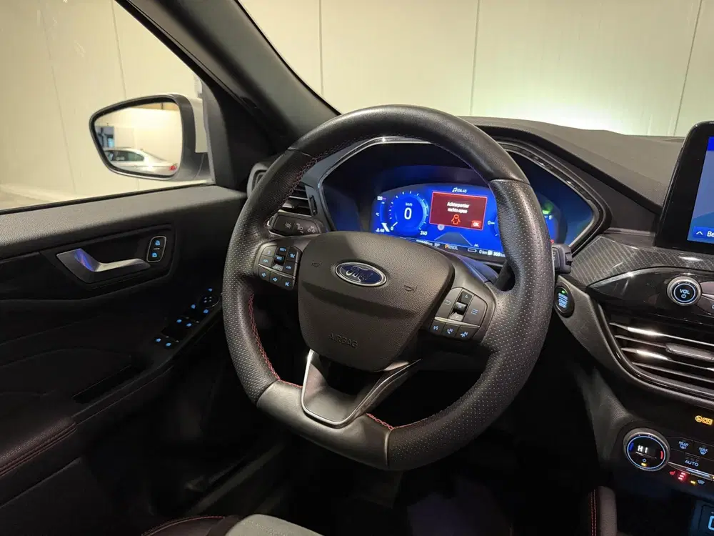 Ford Kuga 2.5 PHEV ST-Line X B&O Pano Camera Winterp uit 2021, foto 12