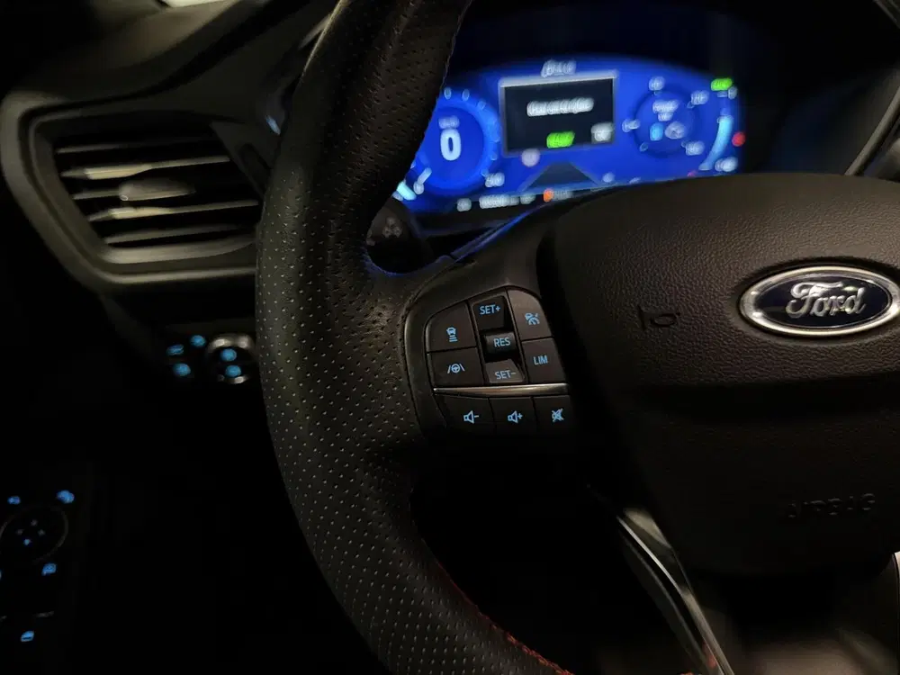 Ford Kuga 2.5 PHEV ST-Line X B&O Pano Camera Winterp uit 2021, foto 14