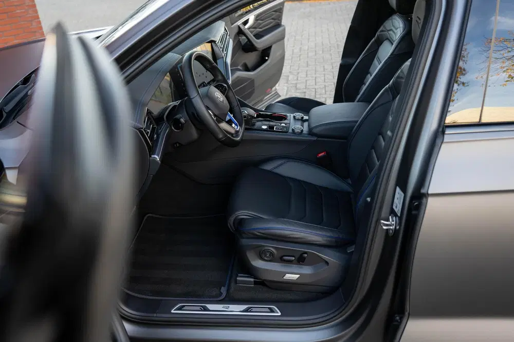 Volkswagen Touareg 3.0 TSI eHybrid R 4M Puglia MATLAK DynAud uit 2024, foto 14