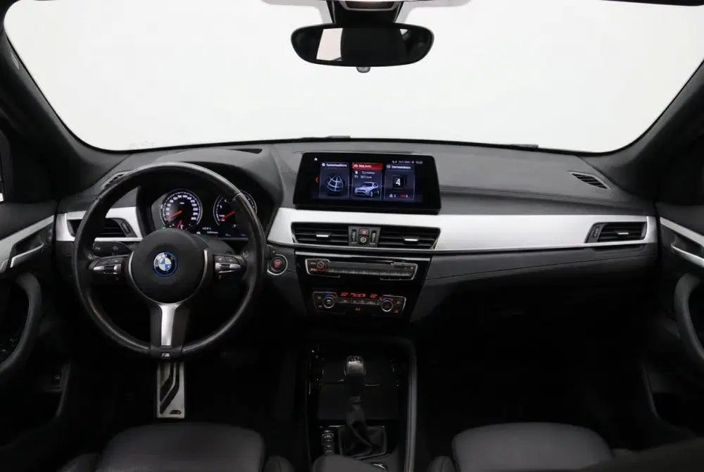 BMW X1 xDrive25e M Sport 220PK uit 2022, foto 13
