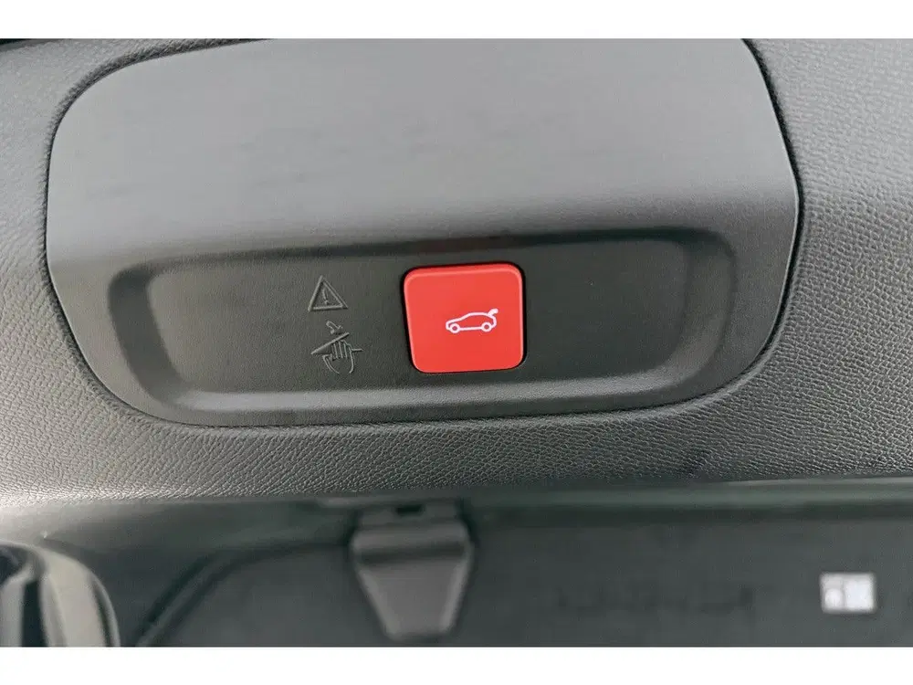 Peugeot 408 1.2 Hybrid 145 e-DCS6 GT uit 2025, foto 13