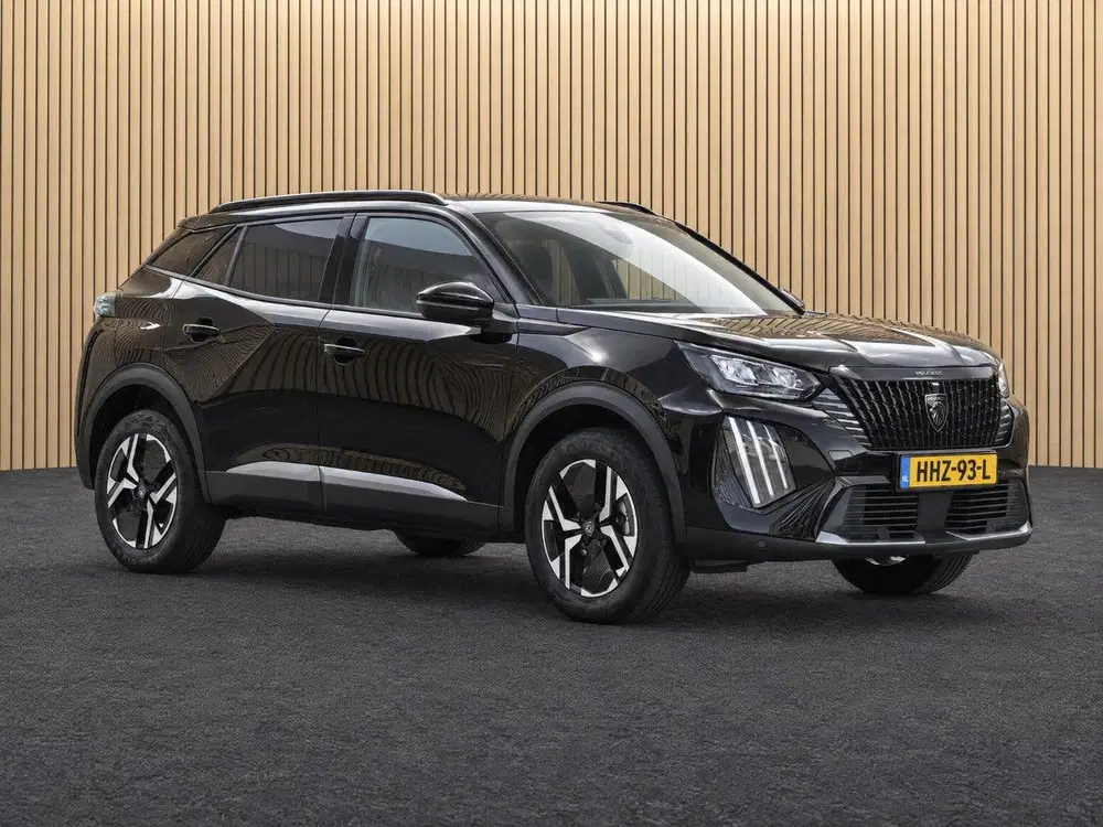 Peugeot 2008 1.2 Hybrid 145 Allure uit 2025