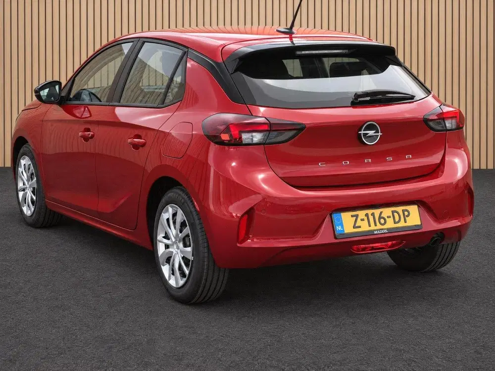 Opel Corsa 1.2 Edition uit 2024, foto 2