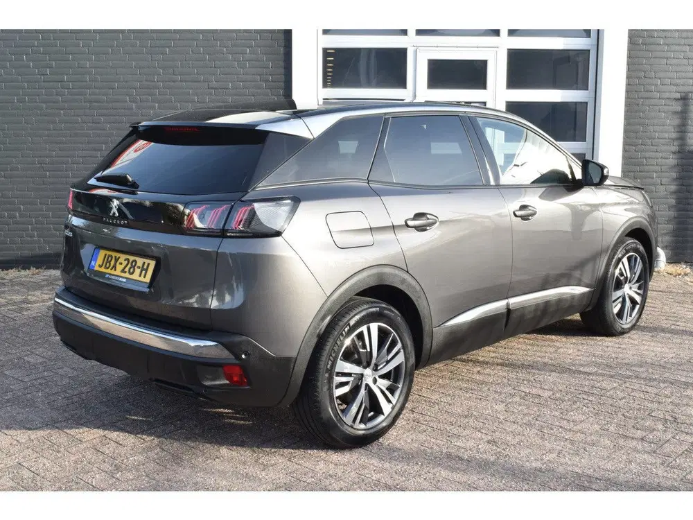 Peugeot 3008 Hybrid 136 Automaat Allure Pack Business uit 2024, foto 3