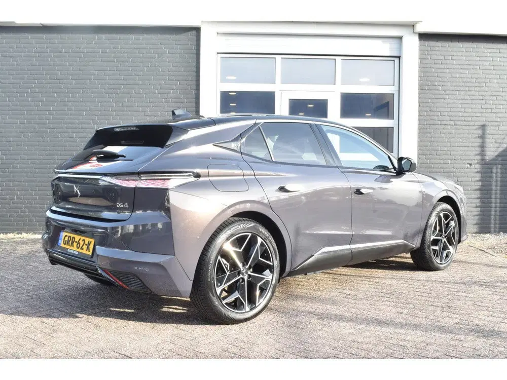 DS Automobiles DS 4 DS DS 4 1.6 E-Tense 225 EAT8 Pallas uit 2024, foto 11