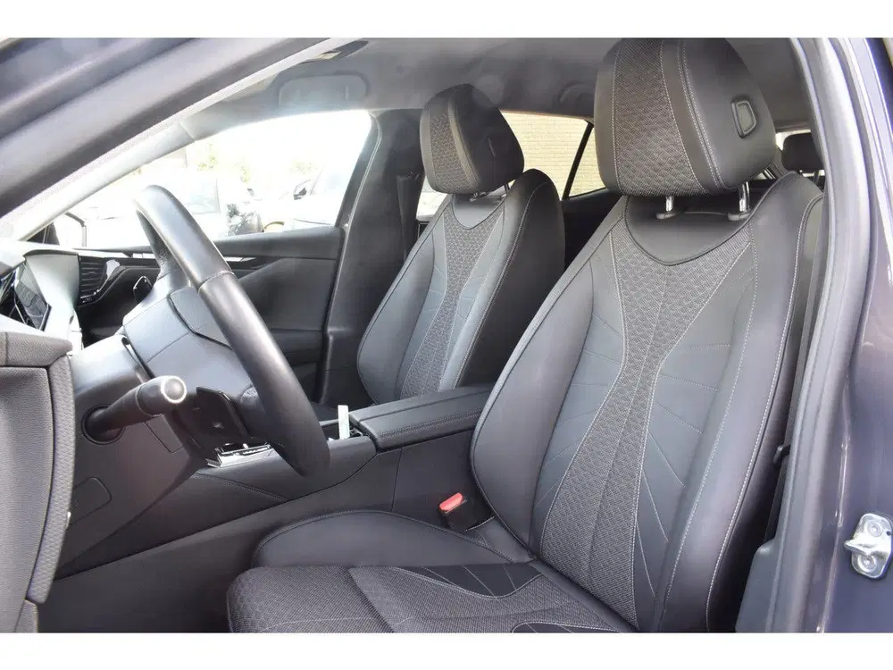 DS Automobiles DS 4 DS DS 4 1.6 E-Tense 225 EAT8 Pallas uit 2024, foto 2