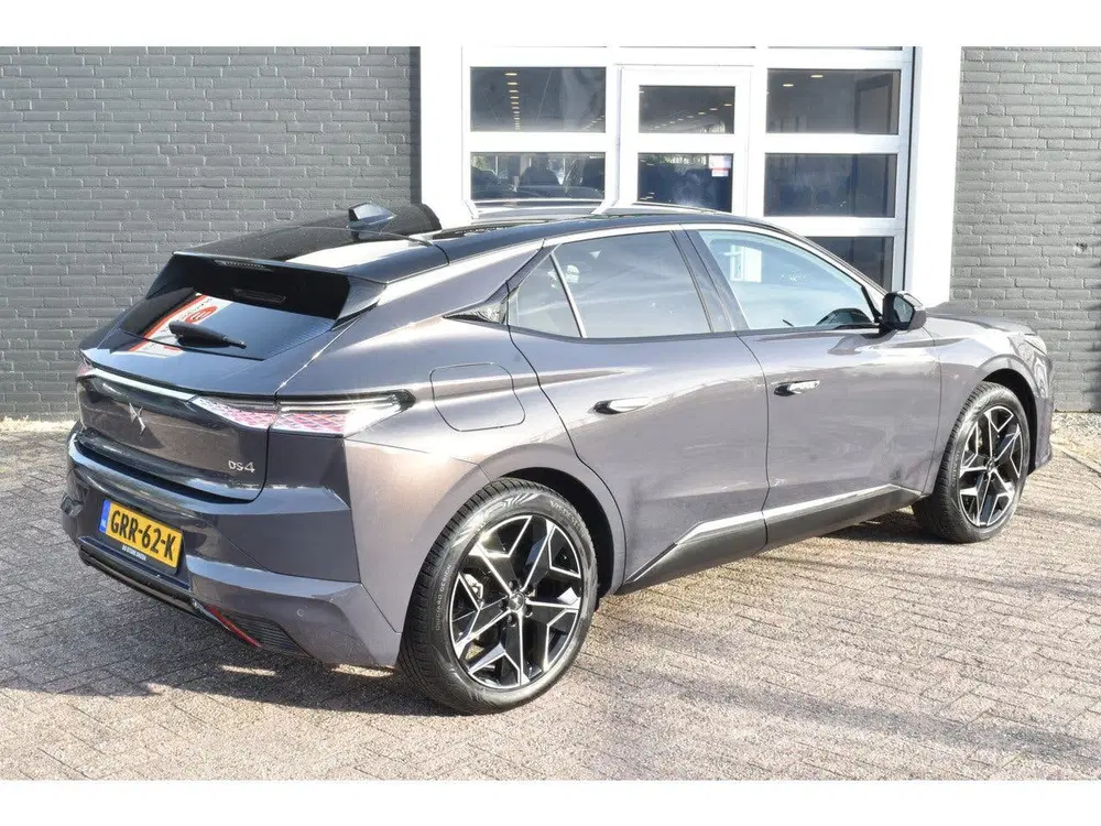 DS Automobiles DS 4 DS DS 4 1.6 E-Tense 225 EAT8 Pallas uit 2024, foto 3