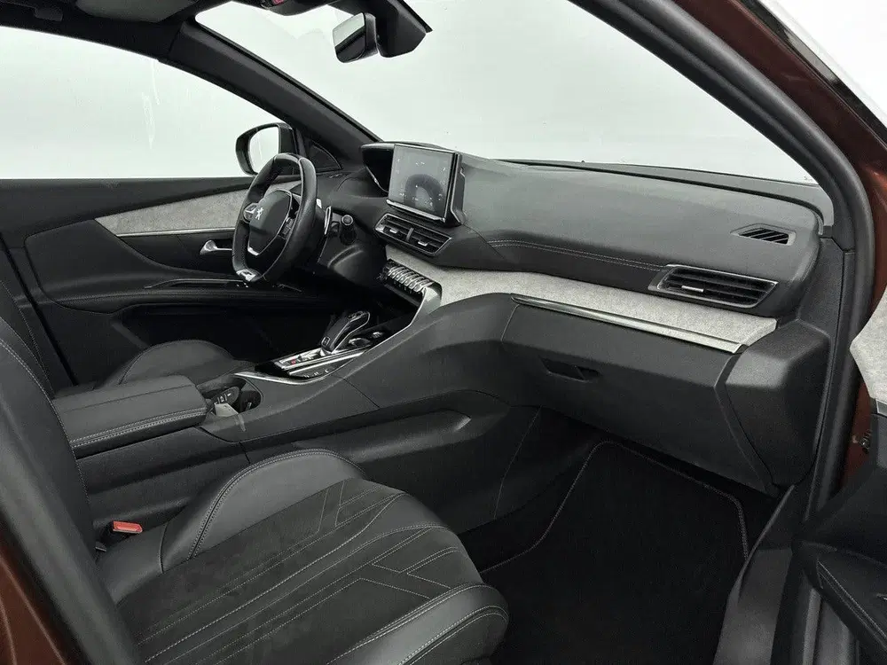 Peugeot 5008 130pk GT uit 2021, foto 12