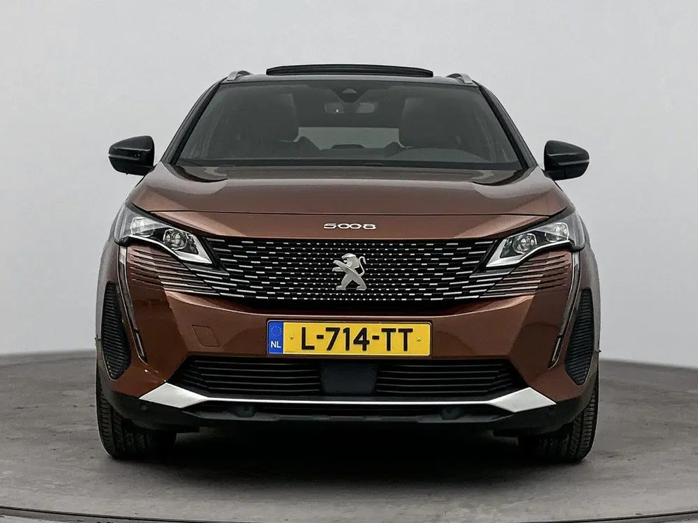 Peugeot 5008 130pk GT uit 2021, foto 8