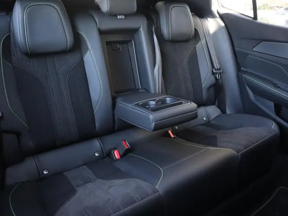 Peugeot 408 E-408 GT Avantage EV 58kWh 210pk Automaat uit 2025, foto 8