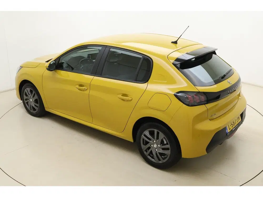Peugeot 208 1.2 PureTech Active Pack uit 2021, foto 4