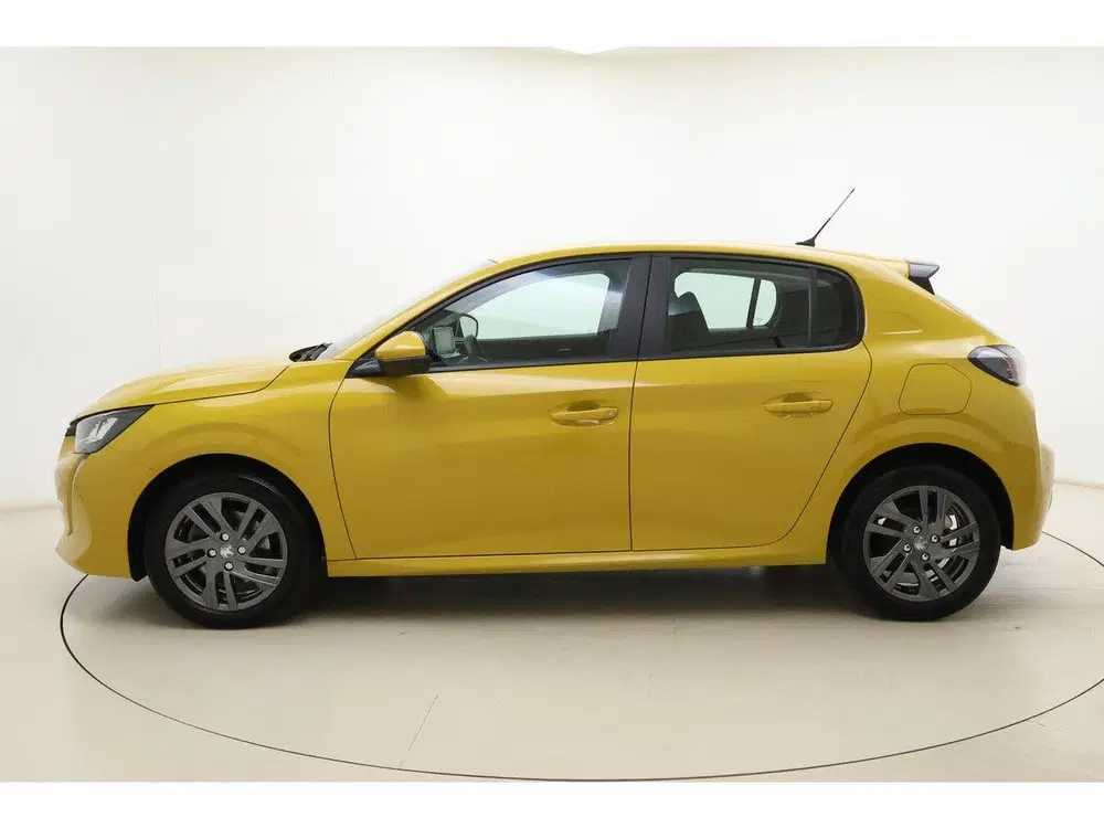 Peugeot 208 1.2 PureTech Active Pack uit 2021, foto 5