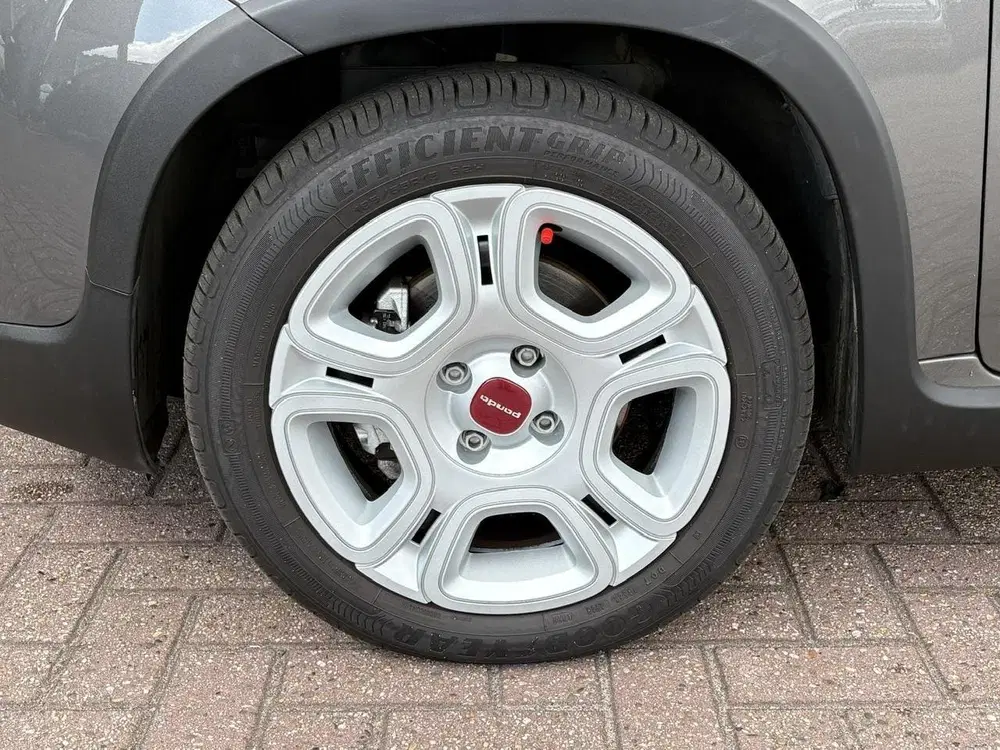 Fiat Panda 1.0 Hybrid City Life uit 2023, foto 10