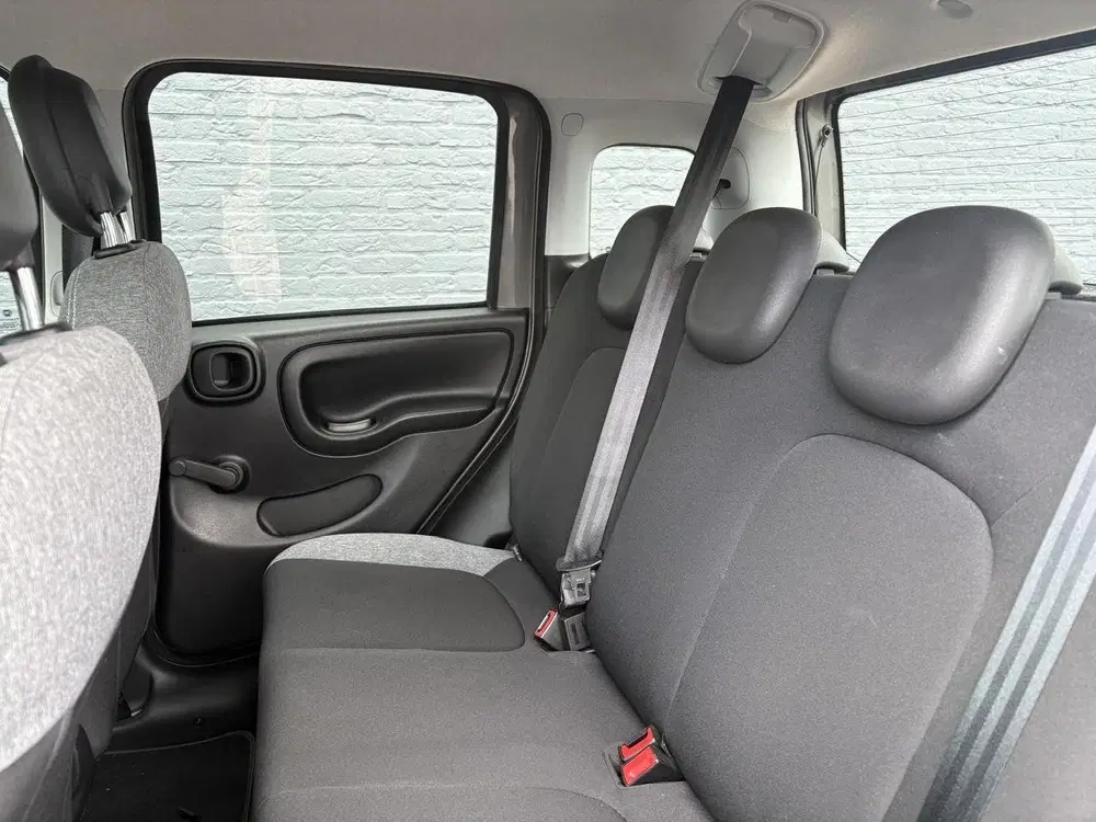 Fiat Panda 1.0 Hybrid City Life uit 2023, foto 13