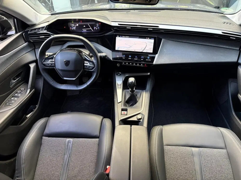 Peugeot 308 SW Allure 1.2 Turbo 130pk uit 2024, foto 11