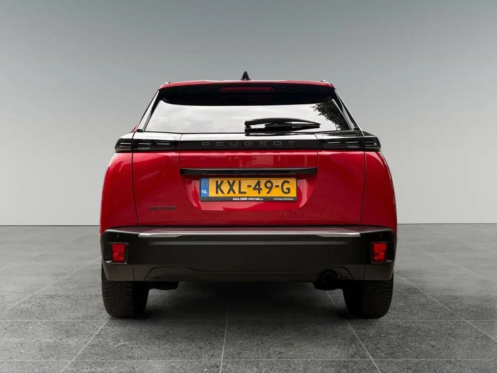Peugeot 2008 Allure Pack 1.2 Turbo 100pk uit 2025, foto 6