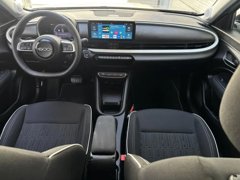 Fiat 600 Urban 1.2 Hybrid 110pk e-DSC6 uit 2024, foto 15