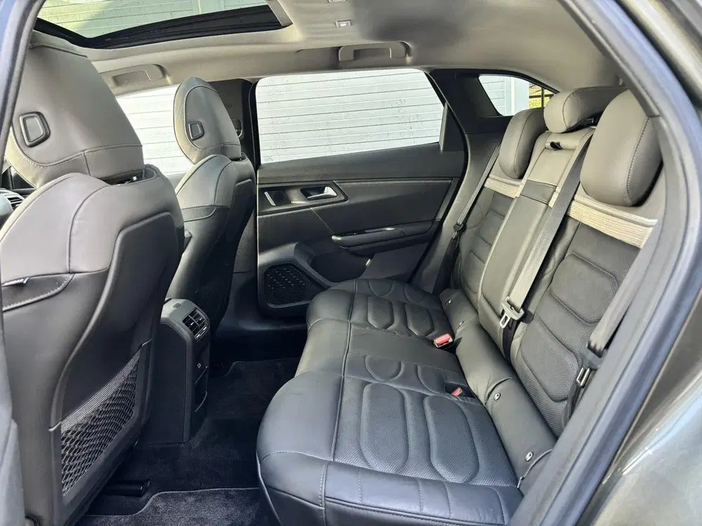 Citroën C5 X Shine 1.6 PHEV HYbrid 225pk e-EAT8 uit 2023, foto 15