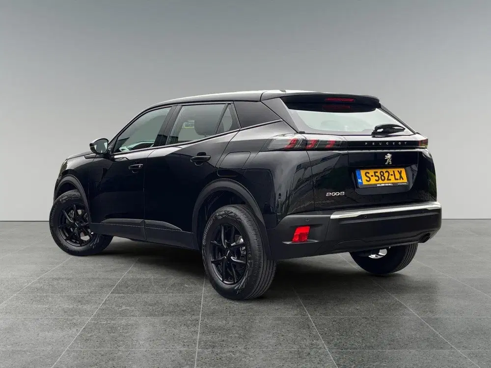 Peugeot 2008 Active Pack 1.2 Turbo 100pk uit 2023, foto 3
