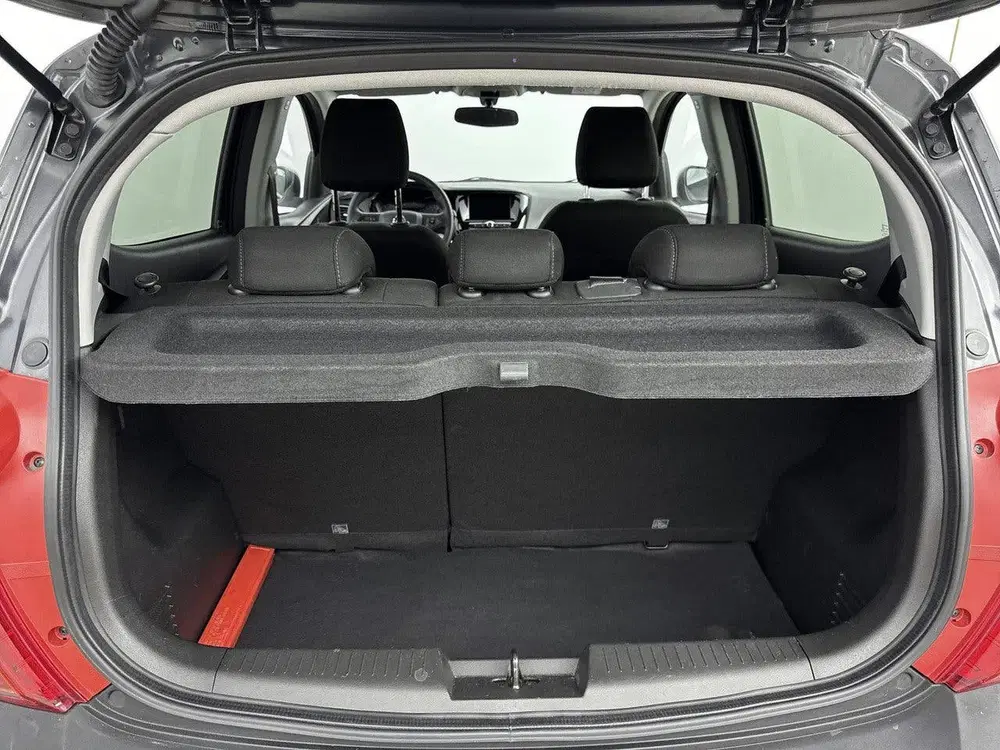 Opel Karl 1.0 Rocks Online Edition uit 2019, foto 14