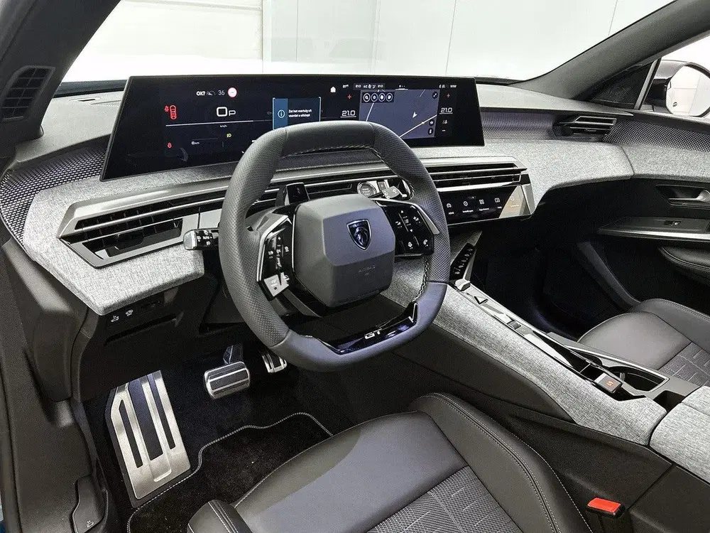 Peugeot 5008 SUV GT Hybrid 145pk Automaat uit 2026, foto 11