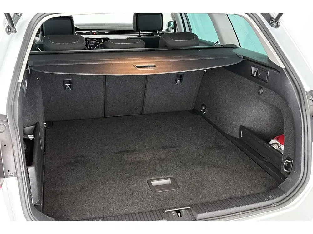 Volkswagen Passat Variant 1.4 TSI PHEV GTE Panoramadak Stoel uit 2022, foto 9