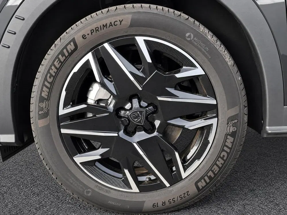Peugeot 5008 1.2 Hybrid 145 Allure 7p Nieuw uit 2025, foto 13