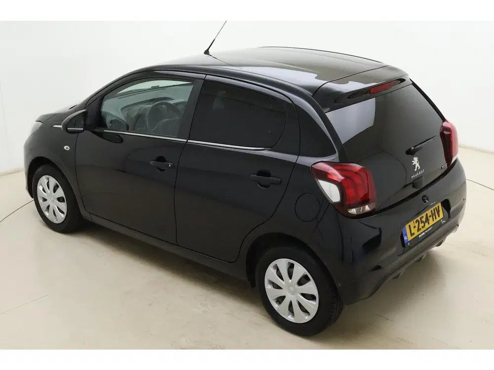 Peugeot 108 1.0 e-VTi Active 72 Pk uit 2021, foto 5