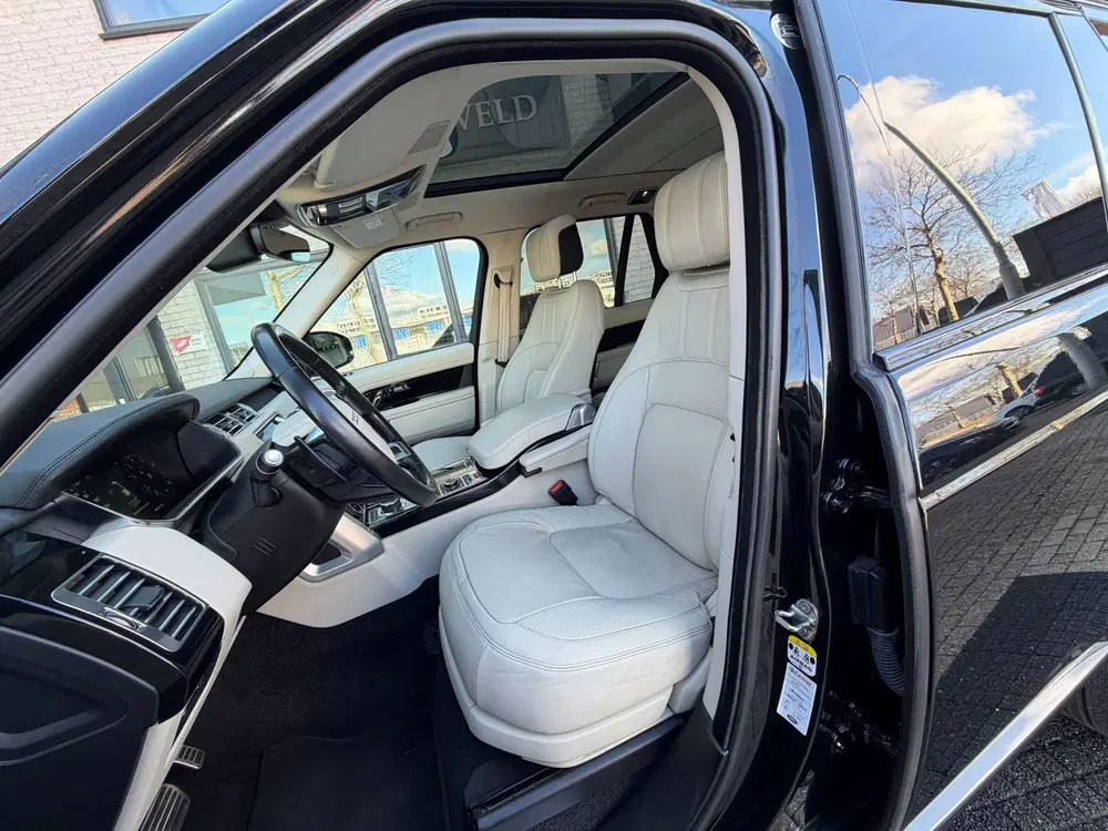 Land Rover Range Rover Vogue 2.0 P400e Pano uit 2019, foto 11