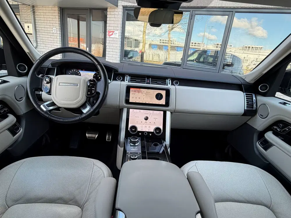 Land Rover Range Rover Vogue 2.0 P400e Pano uit 2019, foto 13