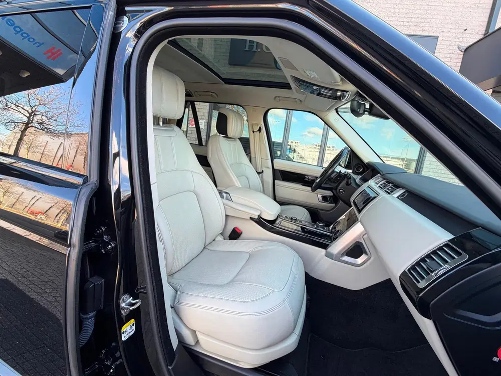 Land Rover Range Rover Vogue 2.0 P400e Pano uit 2019, foto 15